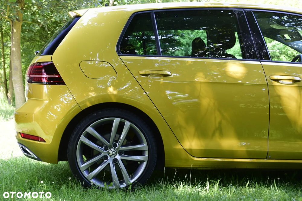 Volkswagen Golf 1.4 TSI BMT Highline - 23