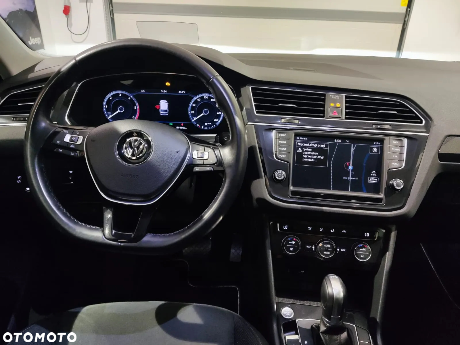 Volkswagen Tiguan 2.0 TDI SCR 4MOTION (BlueMotion Techn.) DSG Comfortline - 10