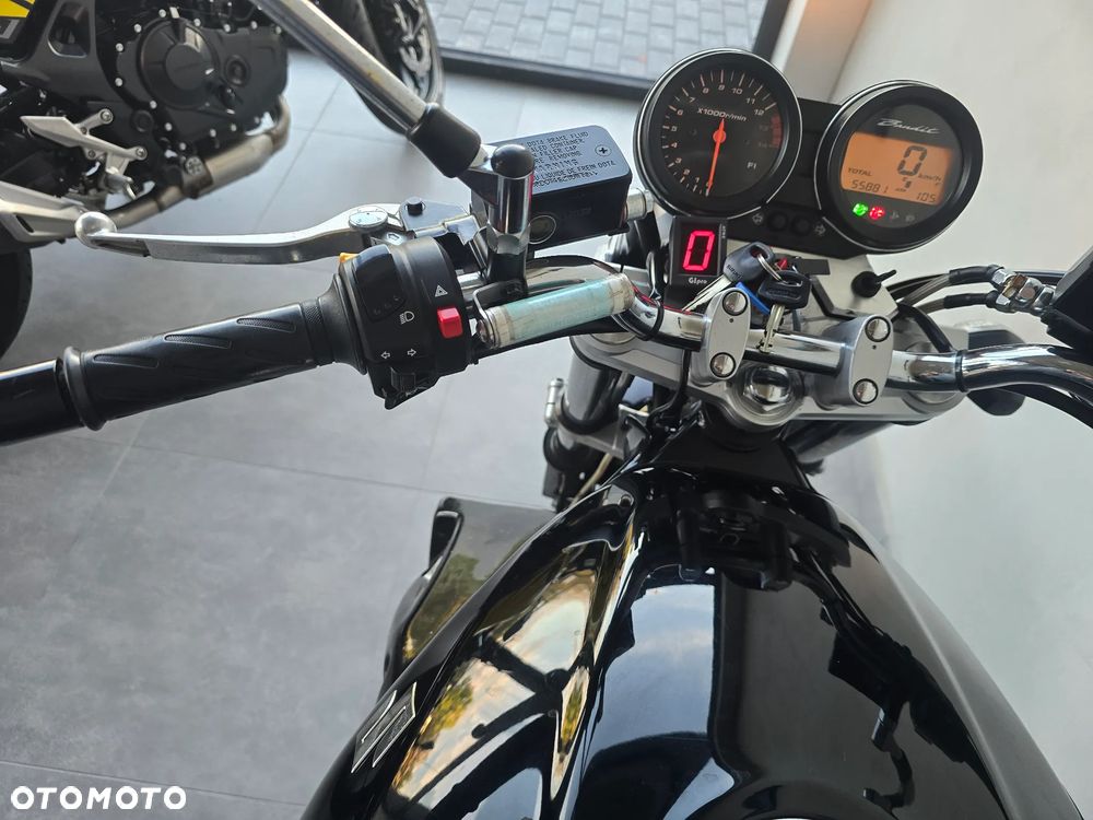Suzuki Bandit - 23