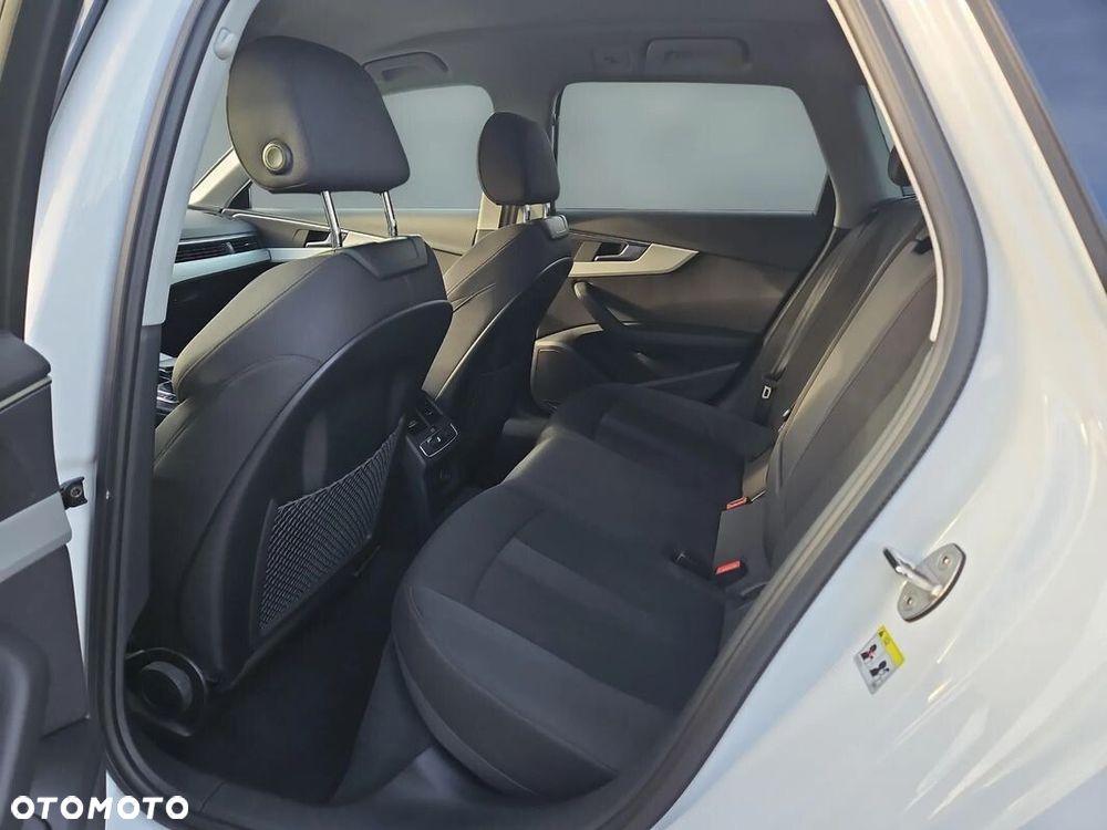 Audi A4 Avant 40 TDI mHEV Advanced S tronic - 11