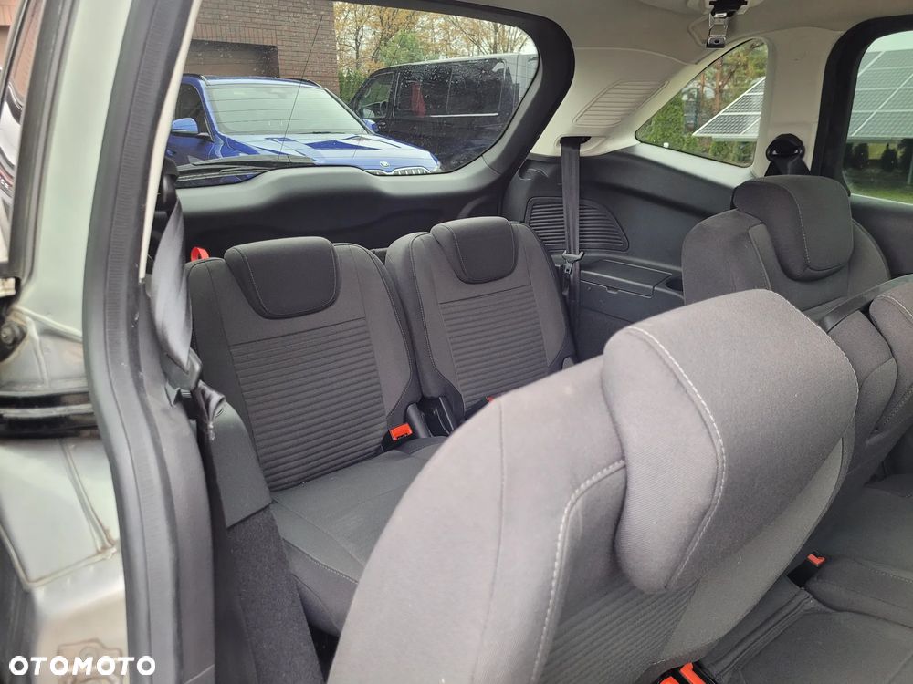 Ford S-Max 2.0 FF Trend - 14