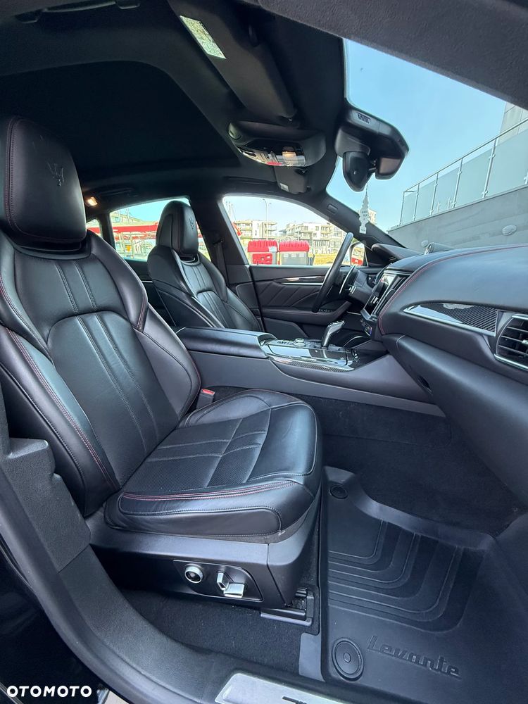 Maserati Levante S Q4 GranSport - 24