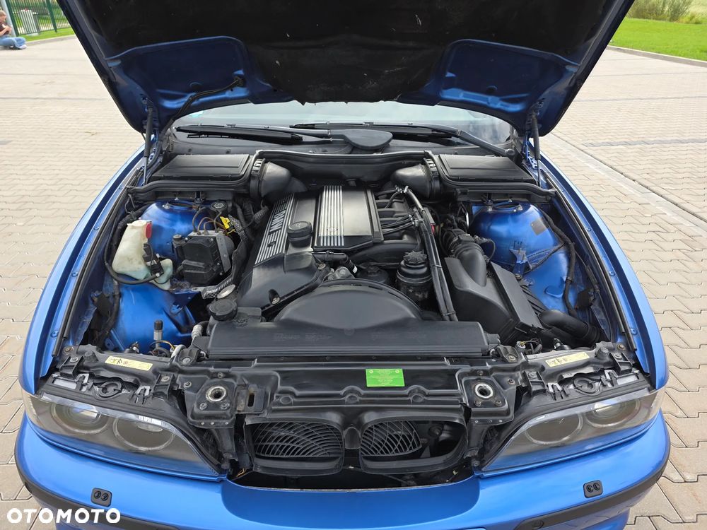 BMW Seria 5 - 12