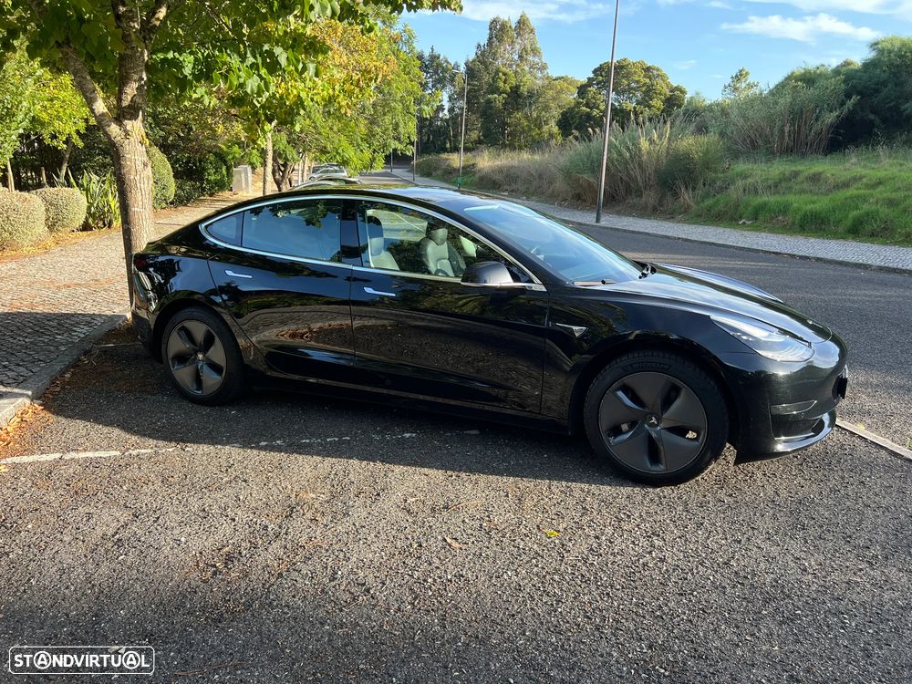 Tesla Model 3 Standard Range Plus RWD - 3