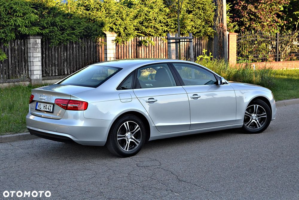 Audi A4 Limousine 2.0 TDI DPF Attraction - 16