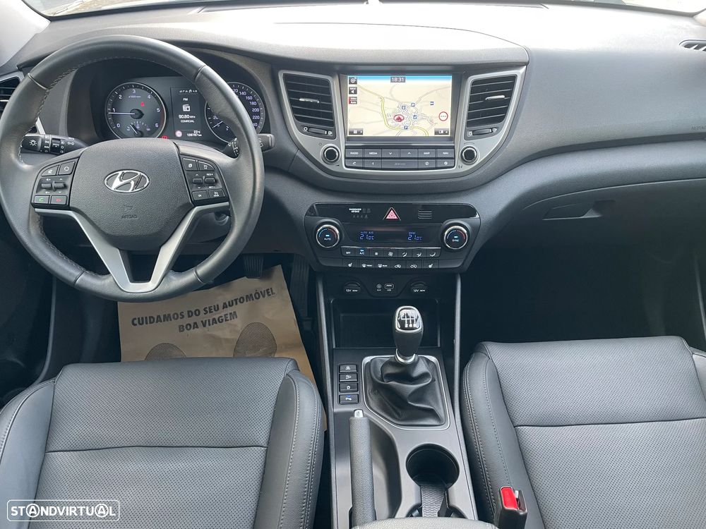 Hyundai Tucson 1.7 CRDi Executive - 7