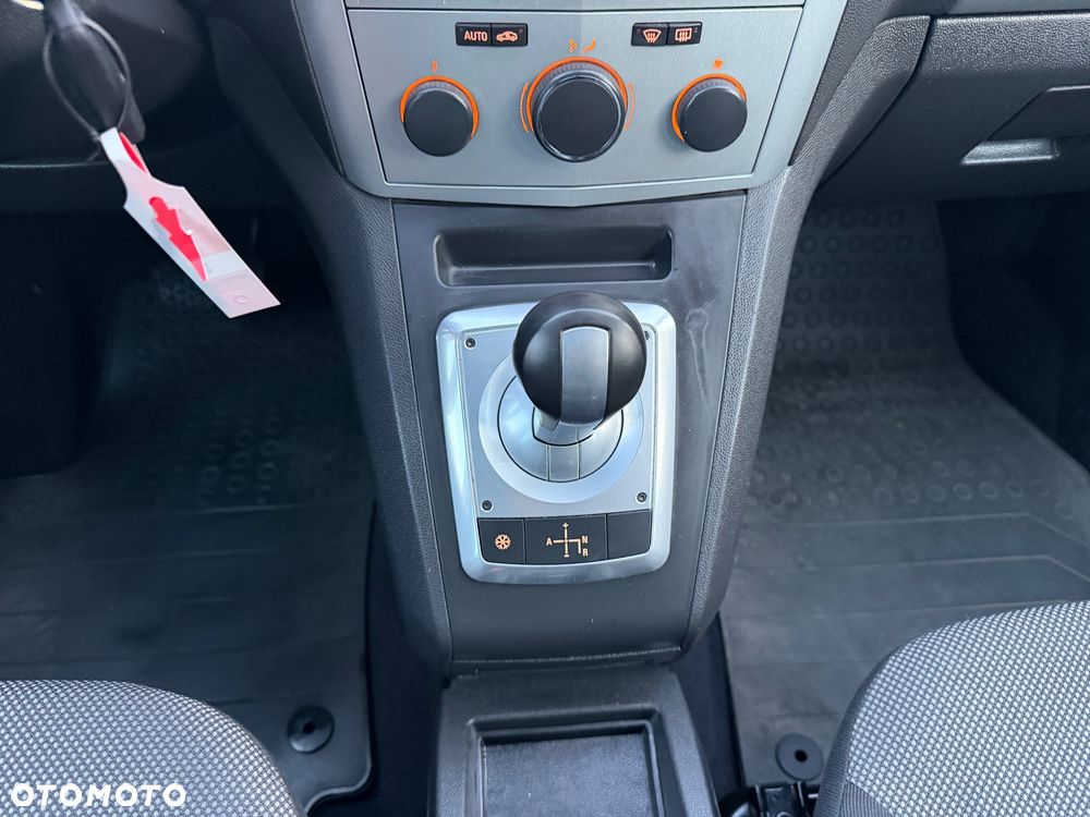 Opel Zafira 1.8 Easytronic Family Plus - 7