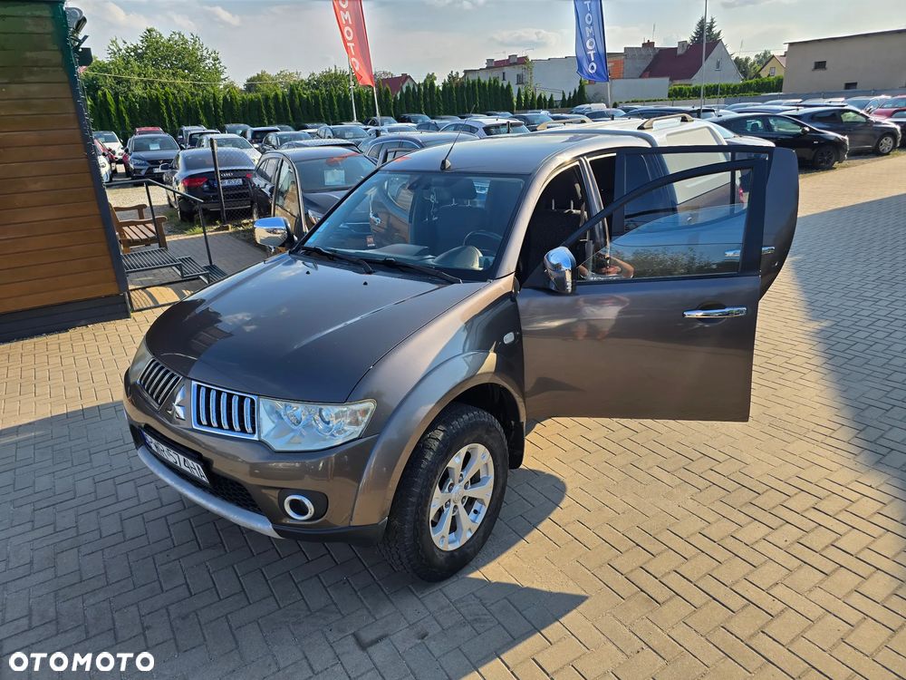 Mitsubishi L200 - 33