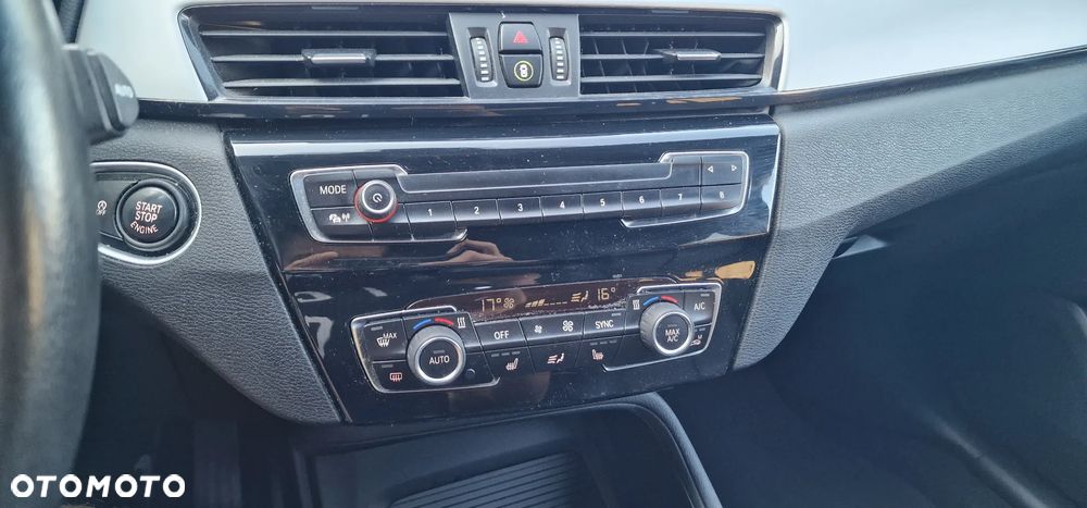 BMW X1 xDrive18d Sport Line sport - 20