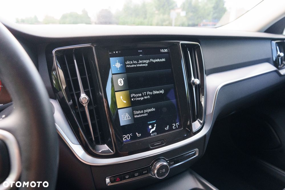 Volvo V60 B3 B DKG Momentum Pro - 15