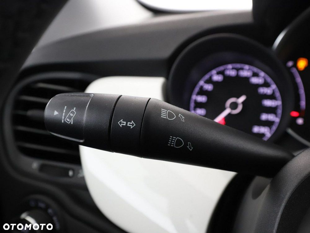 Fiat 500X 1.3 FireFly Turbo DCT 4x2 S&S Cross - 32