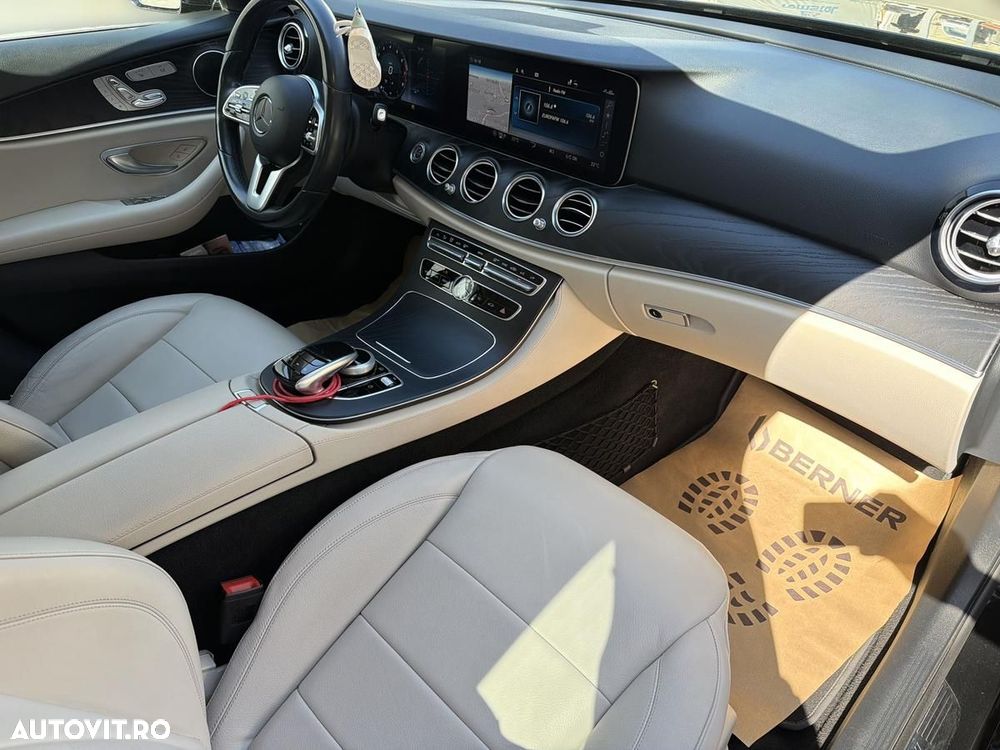 Mercedes-Benz E 200 4MATIC 9G-TRONIC AMG Line - 18