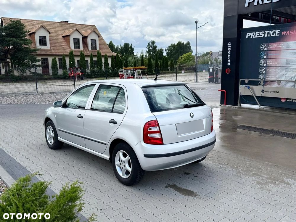 Skoda Fabia - 4