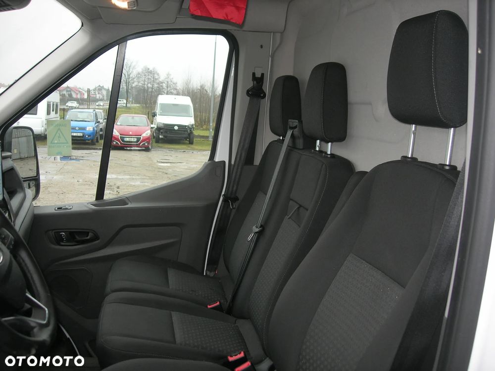 Ford Transit E350 L3H2 - 16