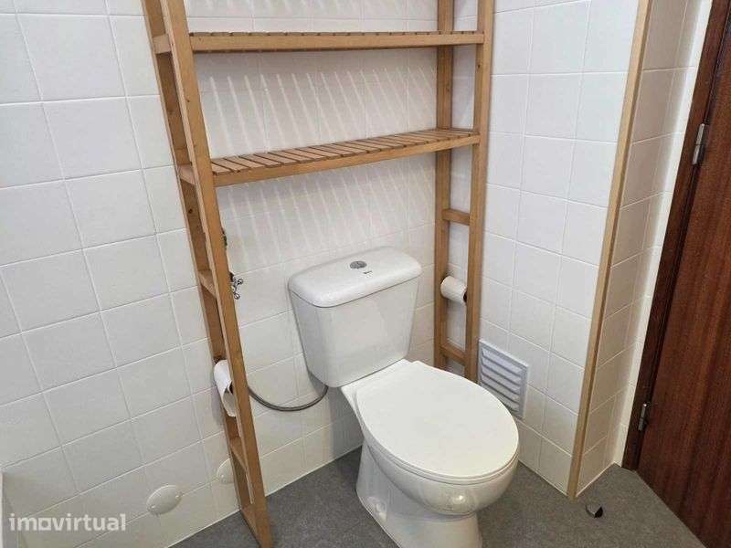 Arrenda-se apartamento T2 no - Grande imagem: 4/12