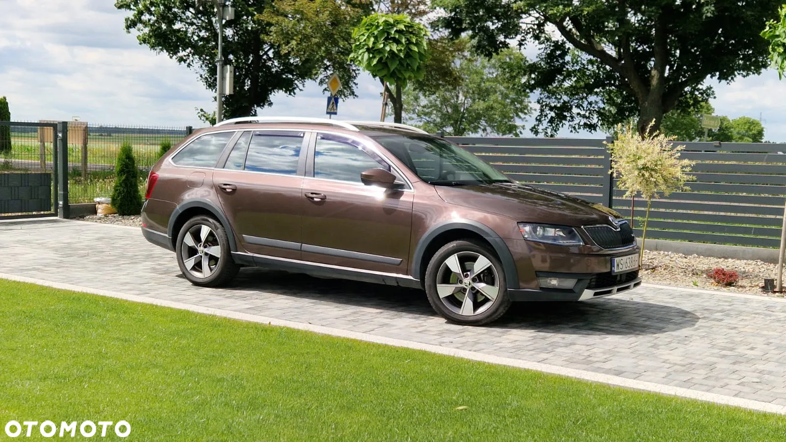 Skoda Octavia Scout 2.0 TDI 4x4 DSG - 4