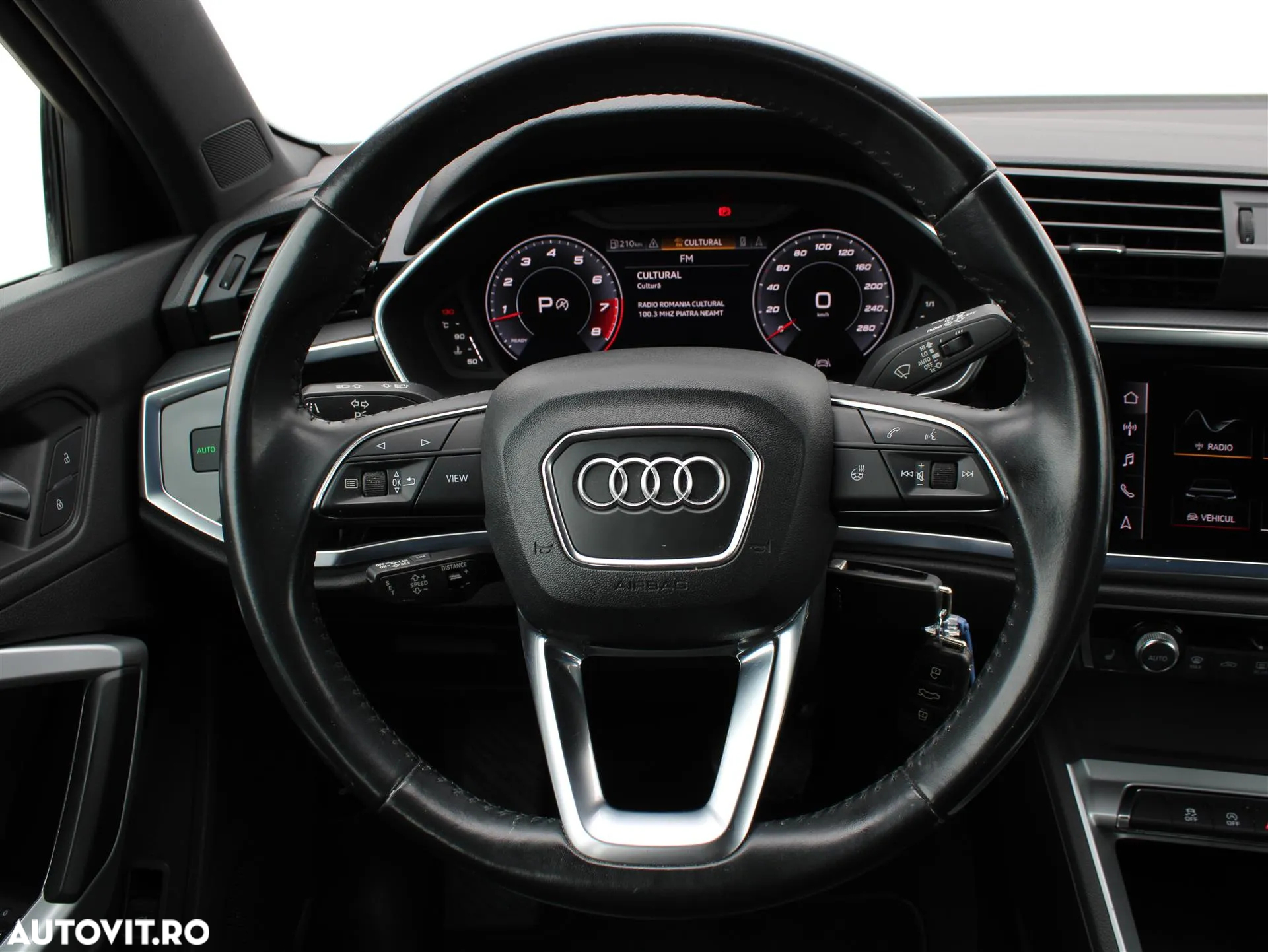 Audi Q3 40 TFSI quattro S tronic S line - 15