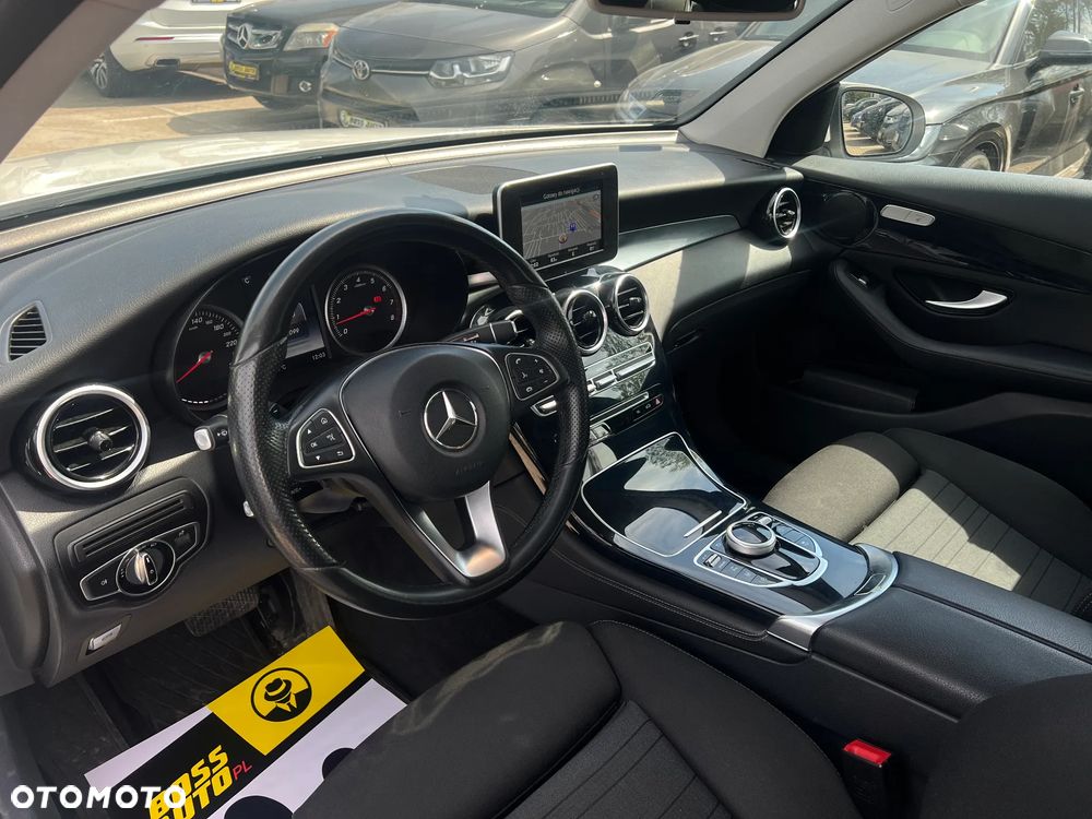 Mercedes-Benz GLC 250 4Matic 9G-TRONIC - 16