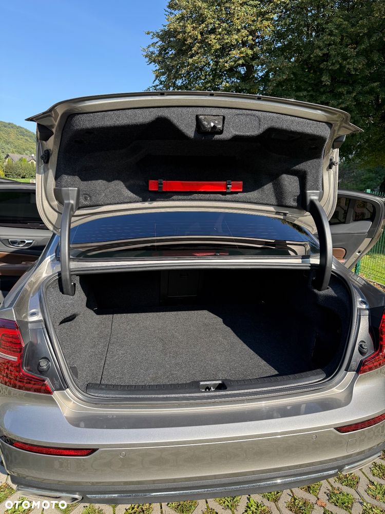 Volvo S60 T5 AWD Inscription - 4
