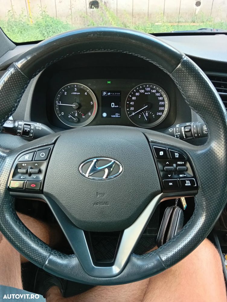 Hyundai Tucson blue 2.0 CRDi 4WD Aut. Premium - 11