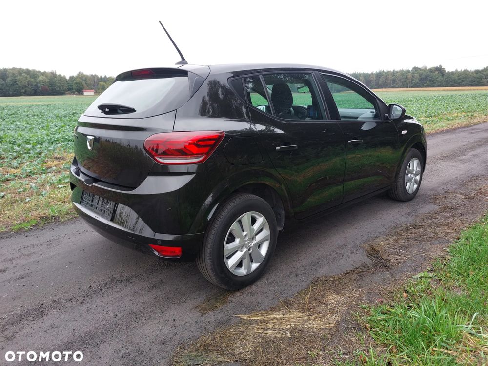 Dacia Sandero - 7