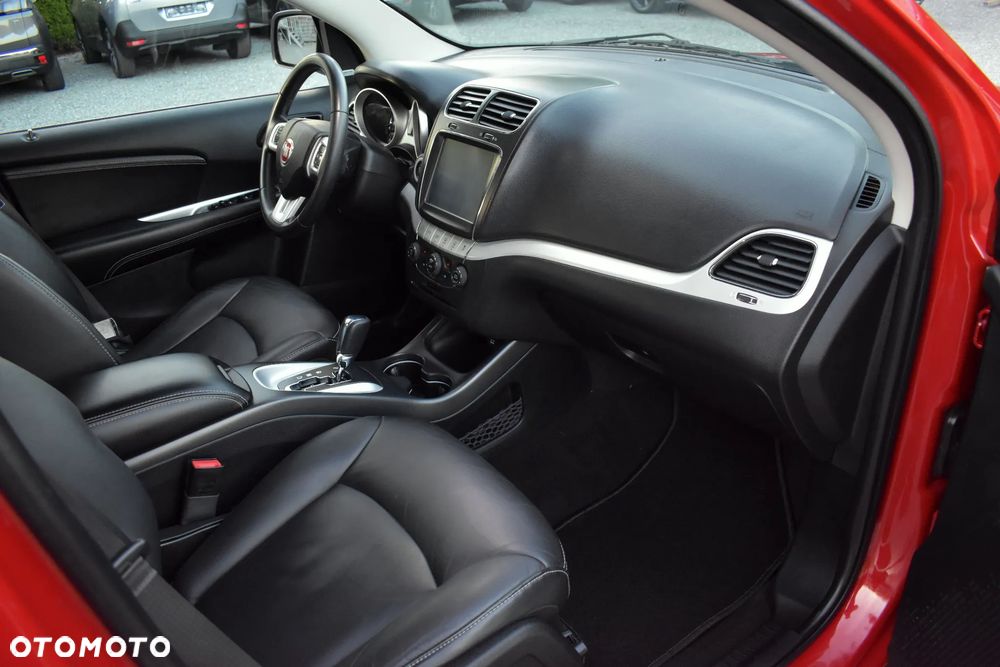 Fiat Freemont 2.0 Multijet 16V DPF Automatik Allrad Black Code - 33