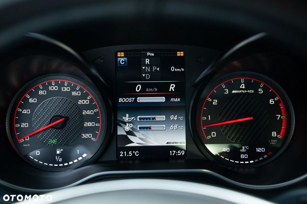 Mercedes-Benz Klasa C AMG 63 S AMG Speedshift 7G-MCT - 34