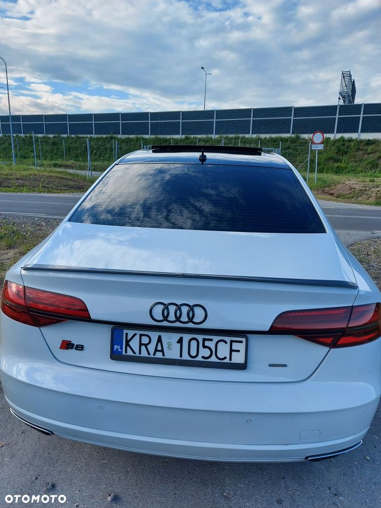 Audi A8 55 TFSI mHEV Quattro Tiptr - 4