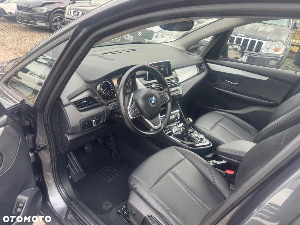 BMW Seria 2 - 12