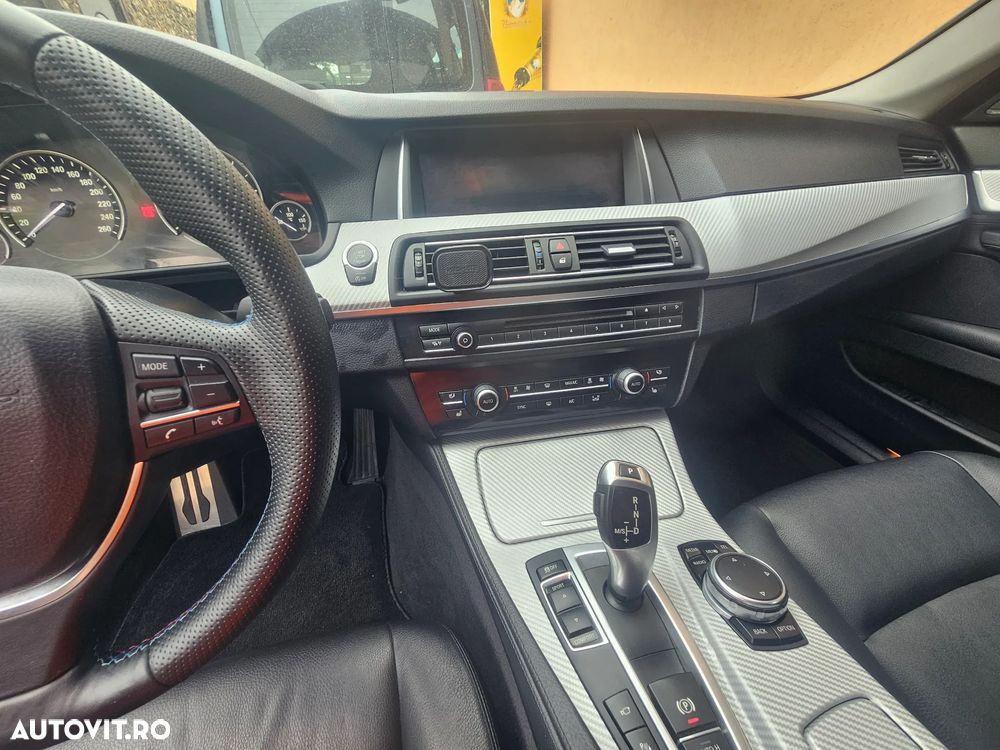 BMW Seria 5 520d AT - 7