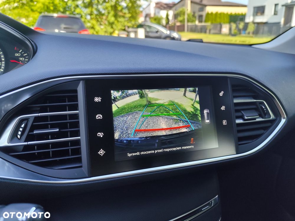 Peugeot 308 PureTech 130 GPF Stop & Start Allure - 8