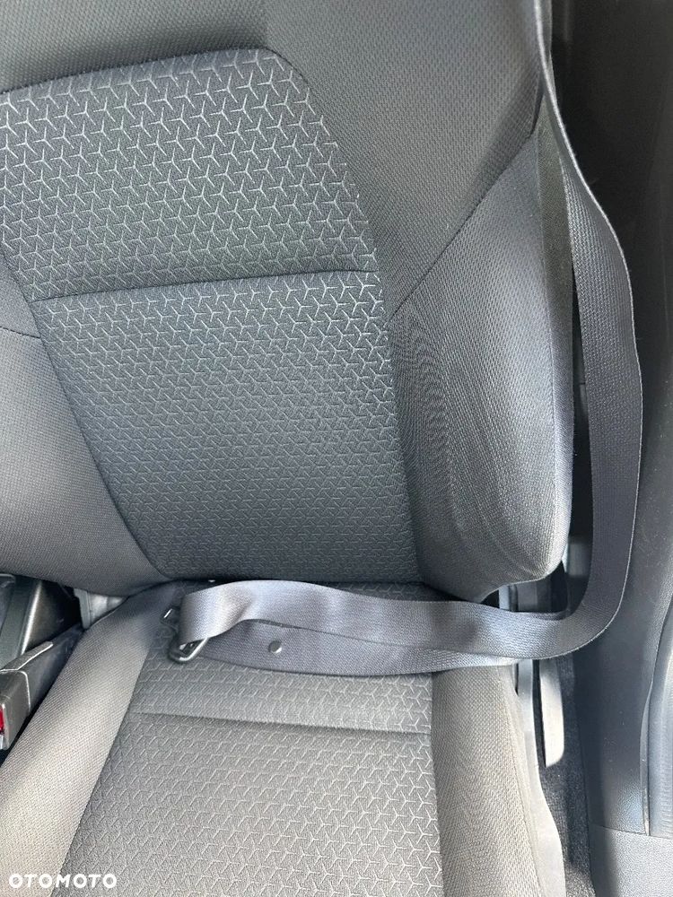 Suzuki Swift 1.2 Premium Plus - 18