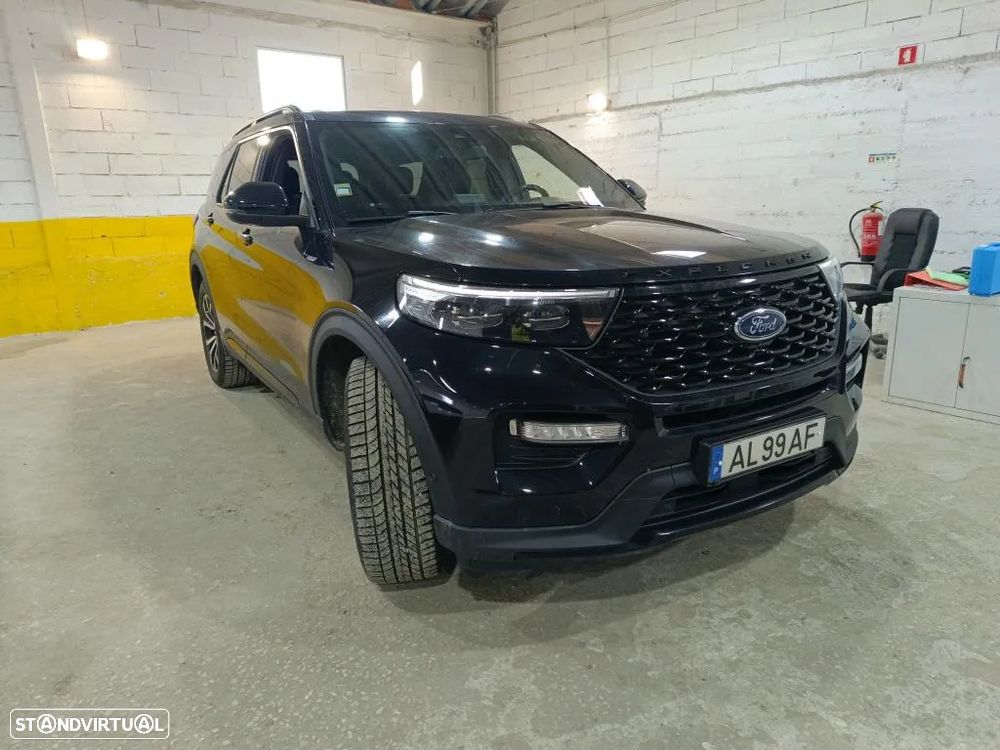 Ford Explorer 3.0 EcoBoost PHEV ST-Line - 4