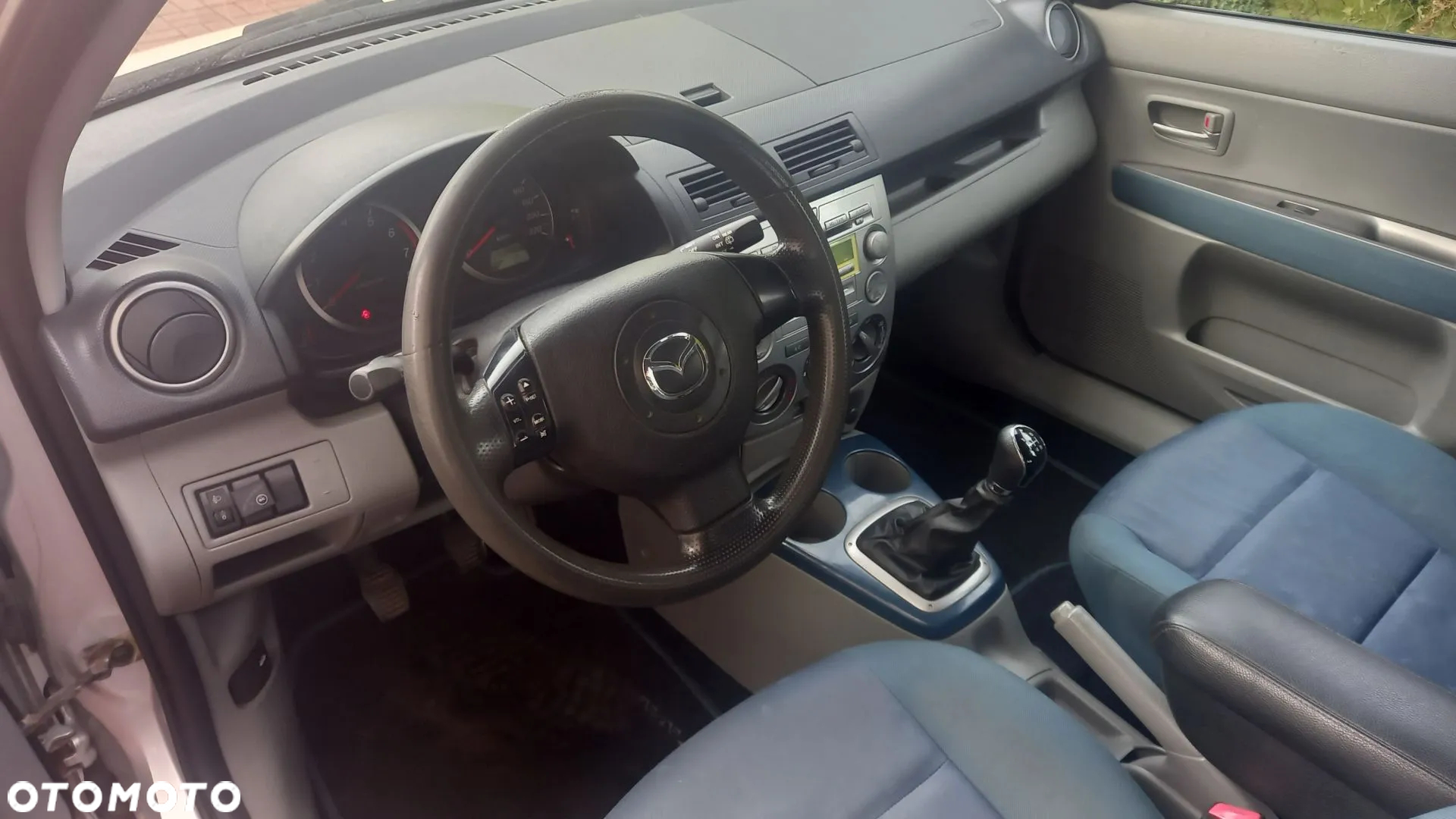 Mazda 2 - 9