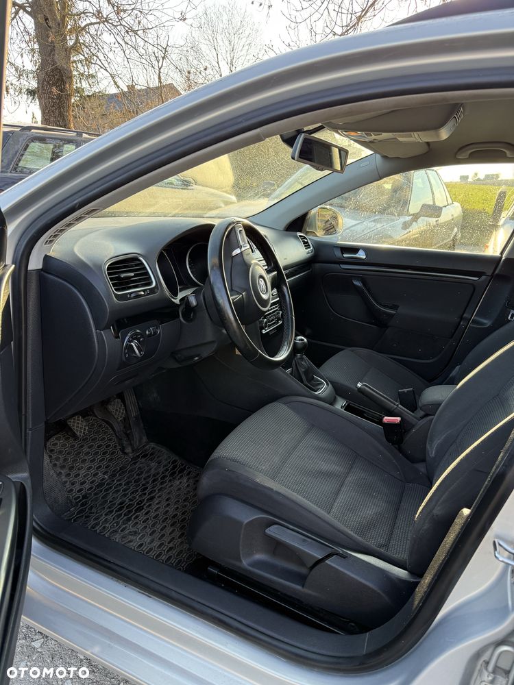 Volkswagen Golf - 3