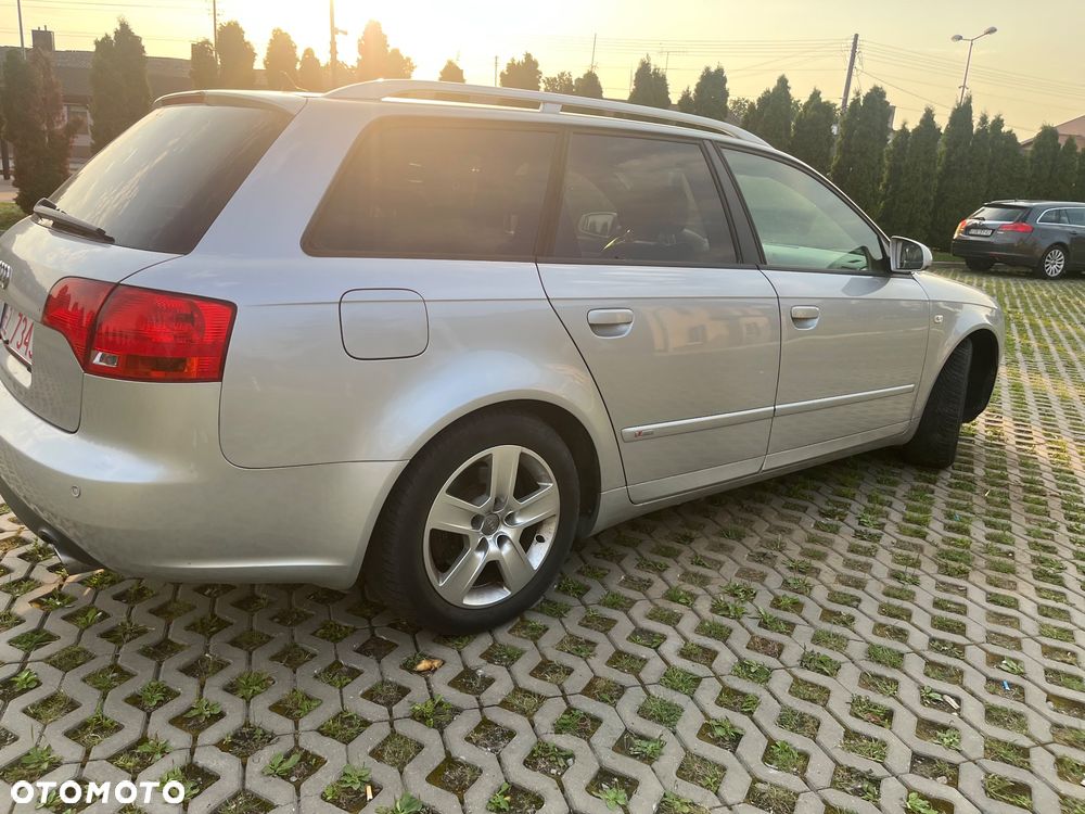 Audi A4 Avant - 12