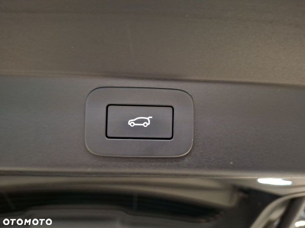 Land Rover Range Rover Sport - 21