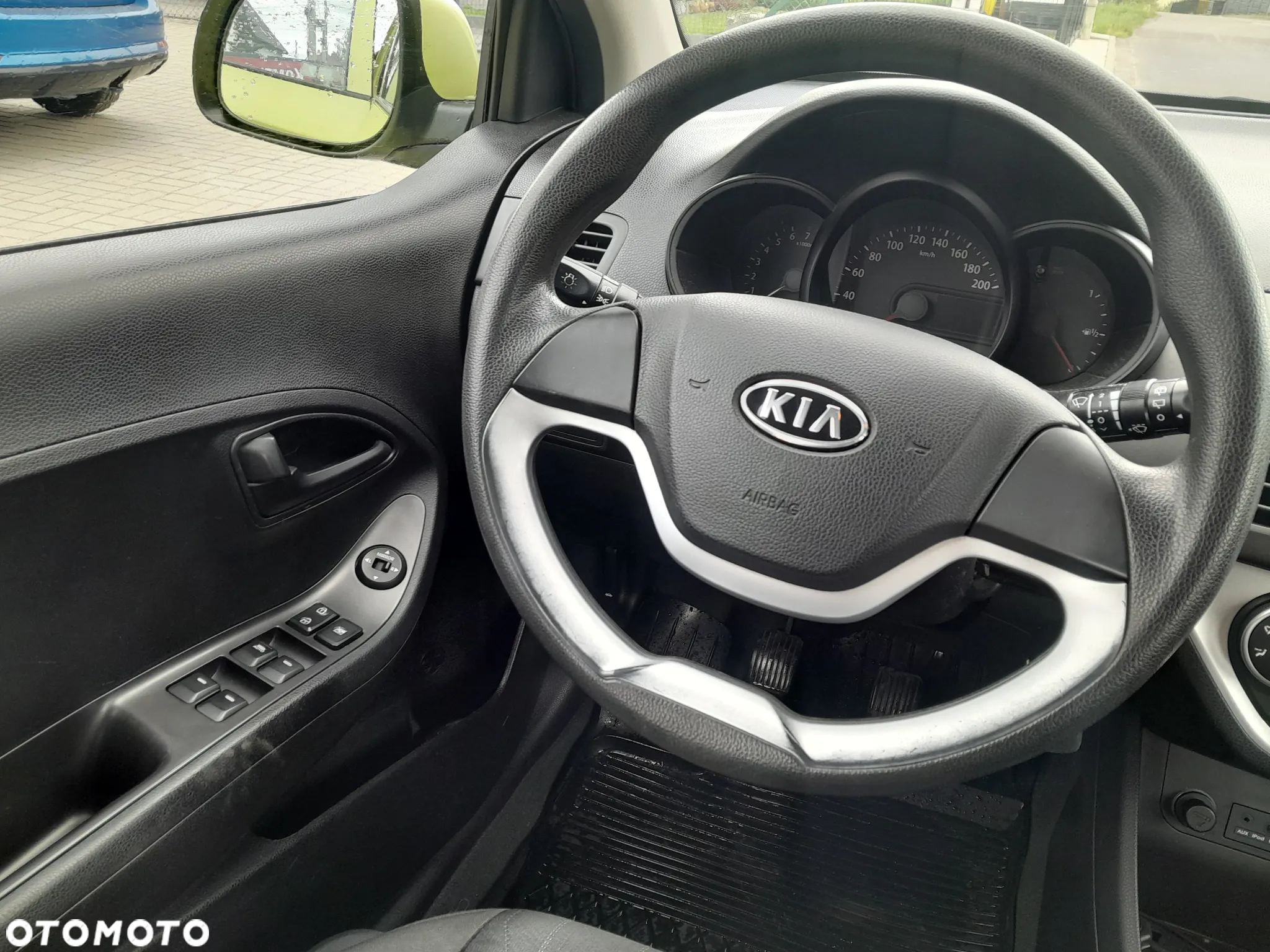 Kia Picanto 1.2 L - 10