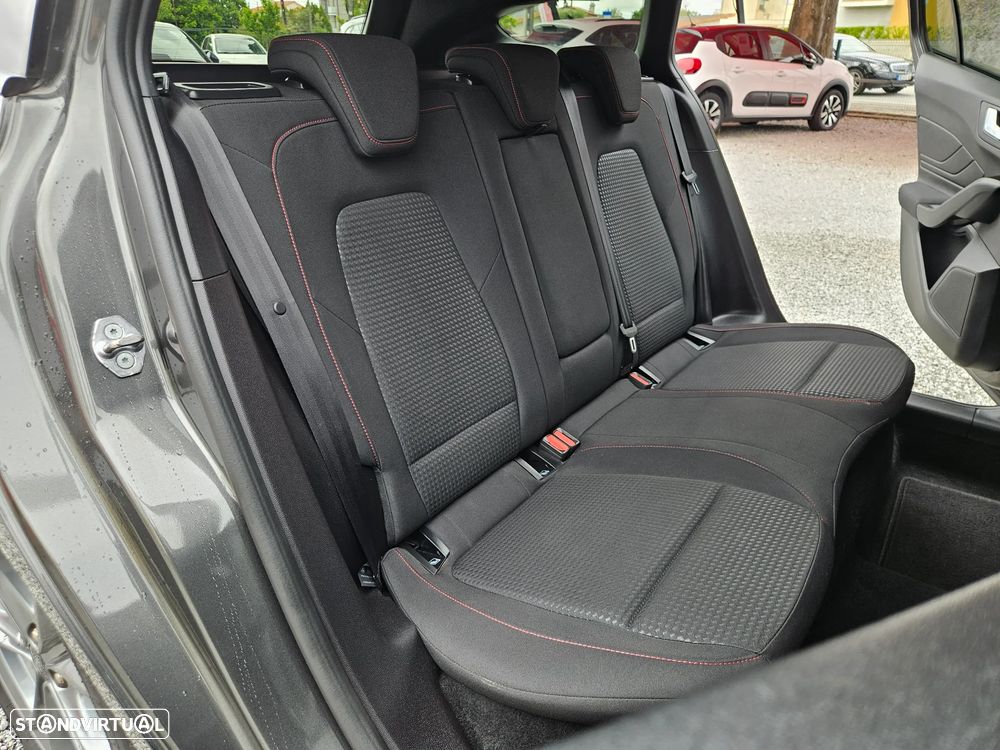 Ford Focus SW 1.0 EcoBoost MHEV ST-Line - 18