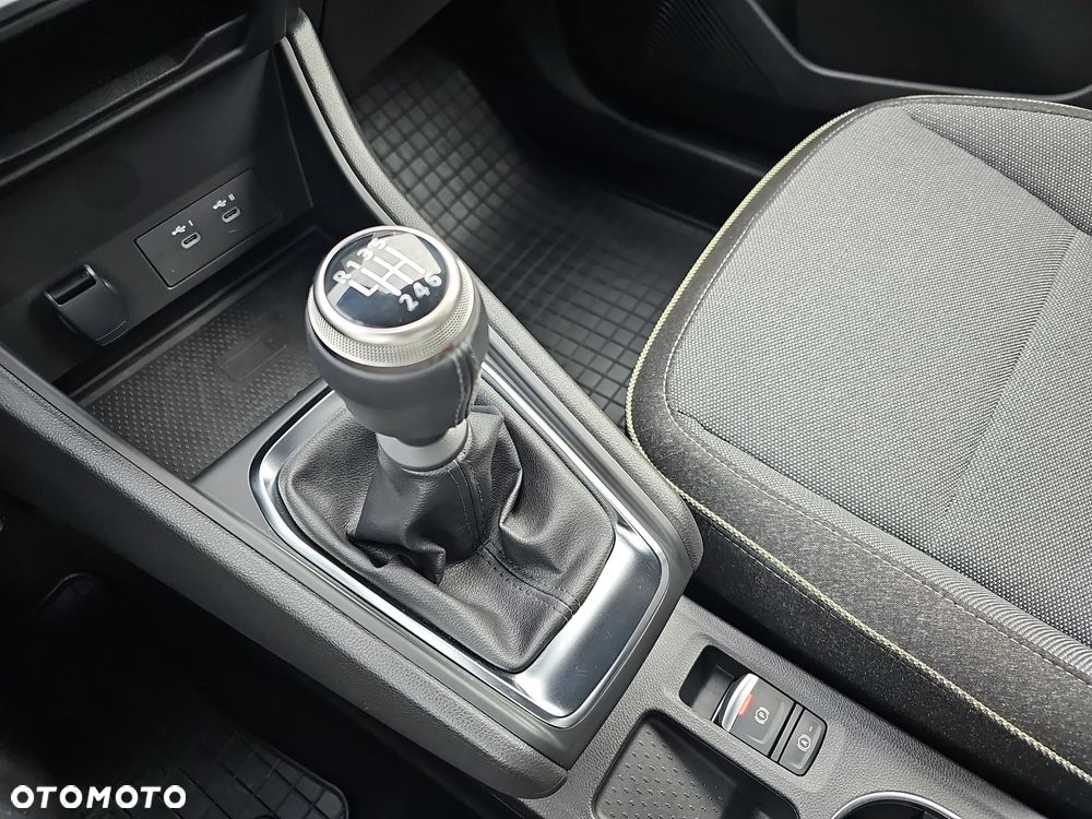 Renault Captur 1.0 TCe Techno - 25