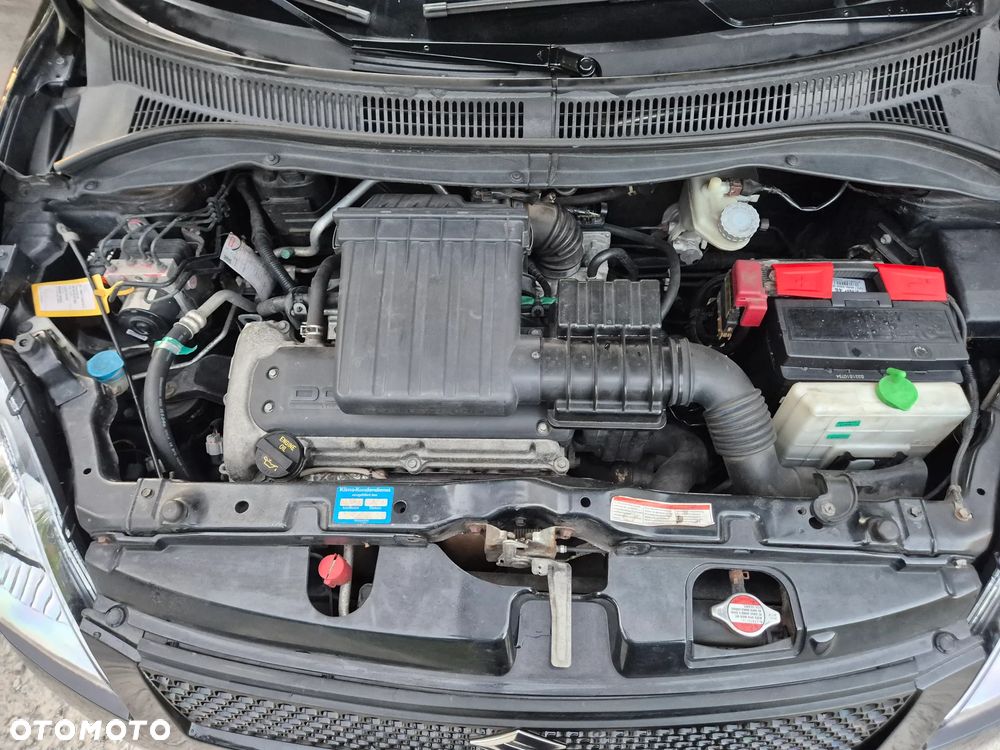 Suzuki Swift - 37