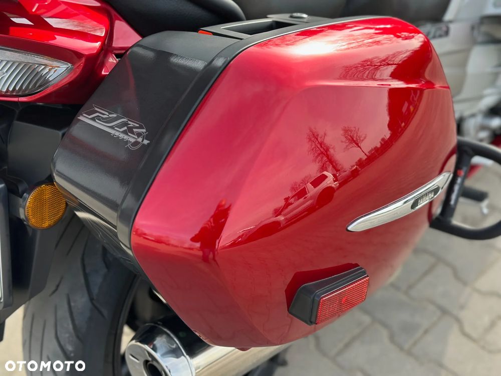 Yamaha FJR - 14