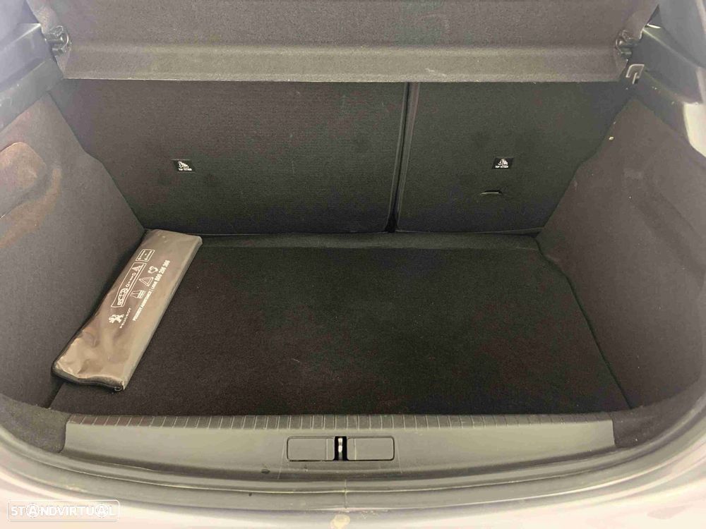 Peugeot 208 1.2 PureTech Active - 13