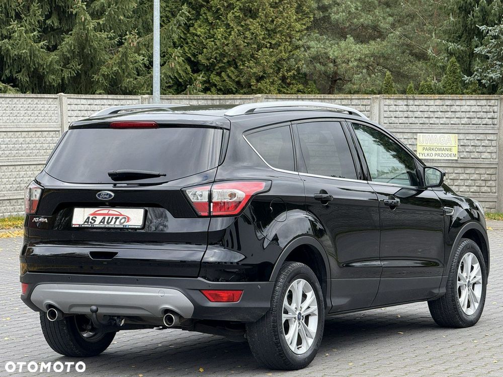 Ford Kuga 2.0 TDCi 2x4 Titanium - 36