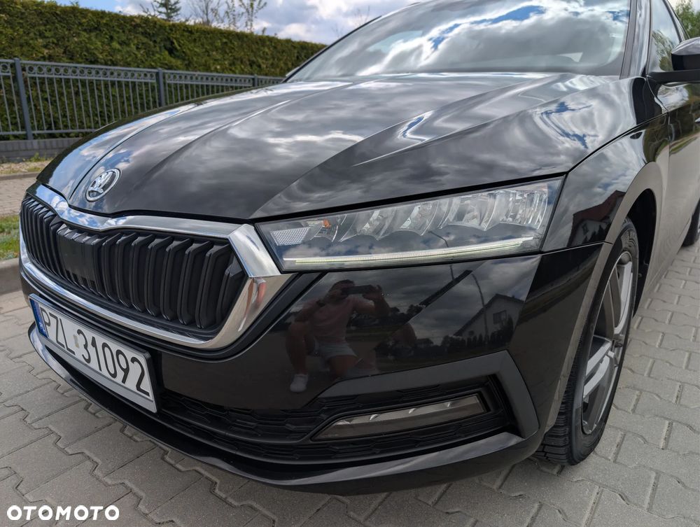 Skoda Octavia 2.0 TDI DSG Ambition - 36