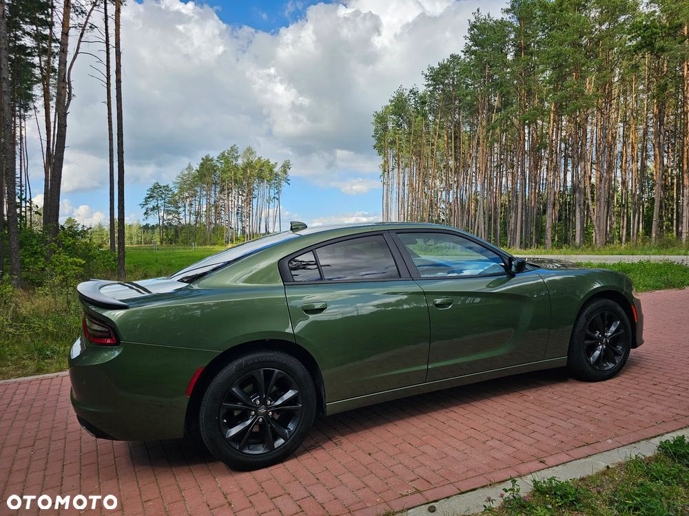 Dodge Charger - 13