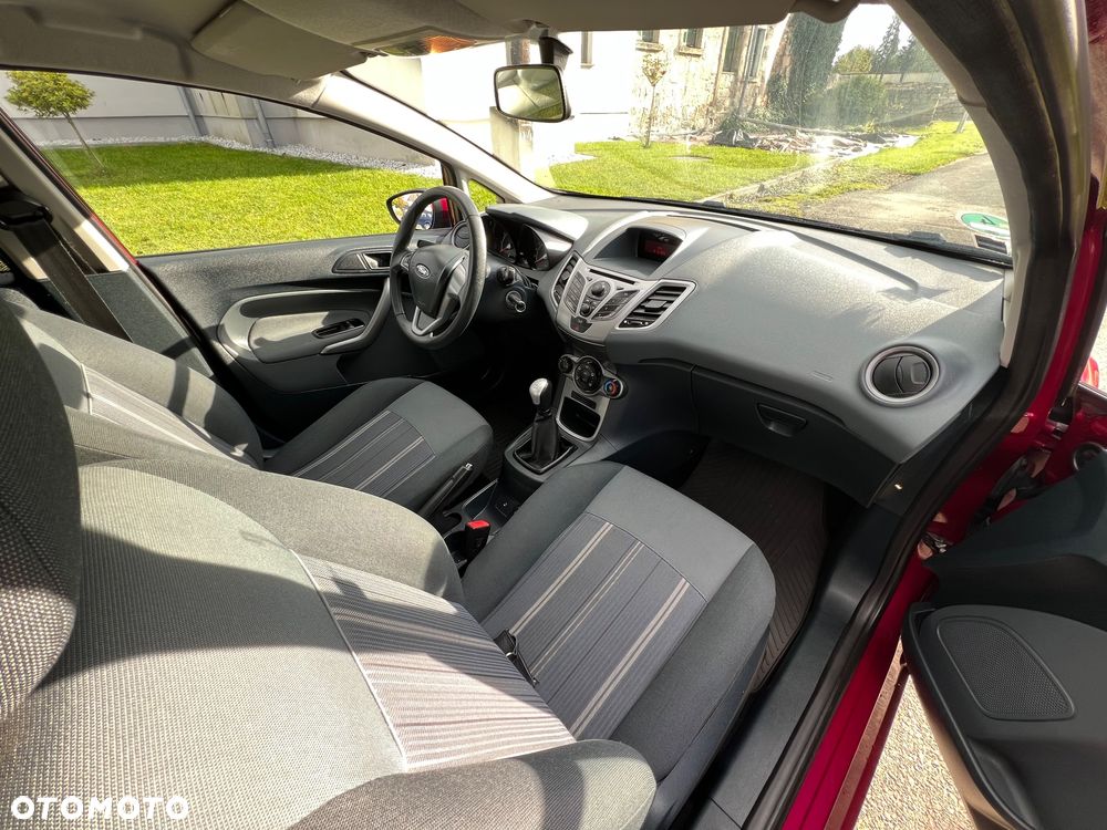 Hyundai i10 - 16
