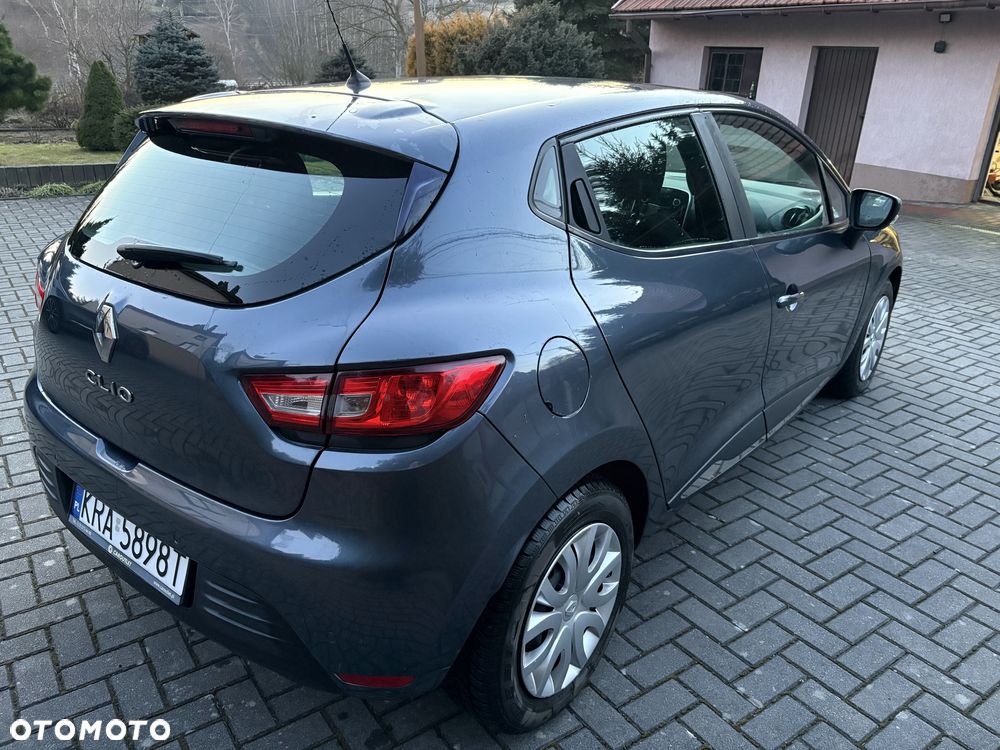 Renault Clio 1.2 16V Alize - 3