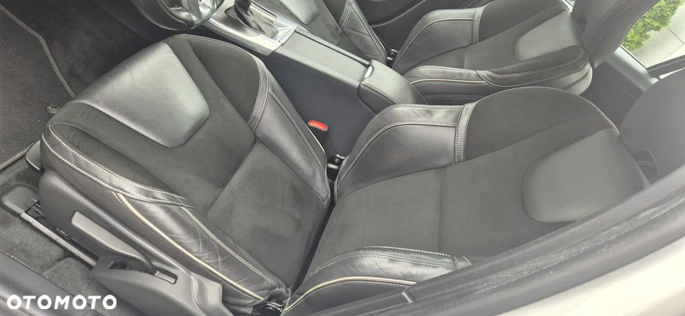 Volvo S60 D4 Geartronic Summum - 12