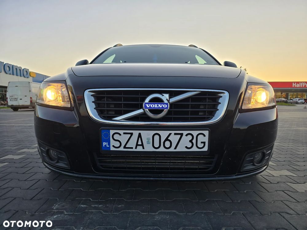 Volvo V50 D2 - 1